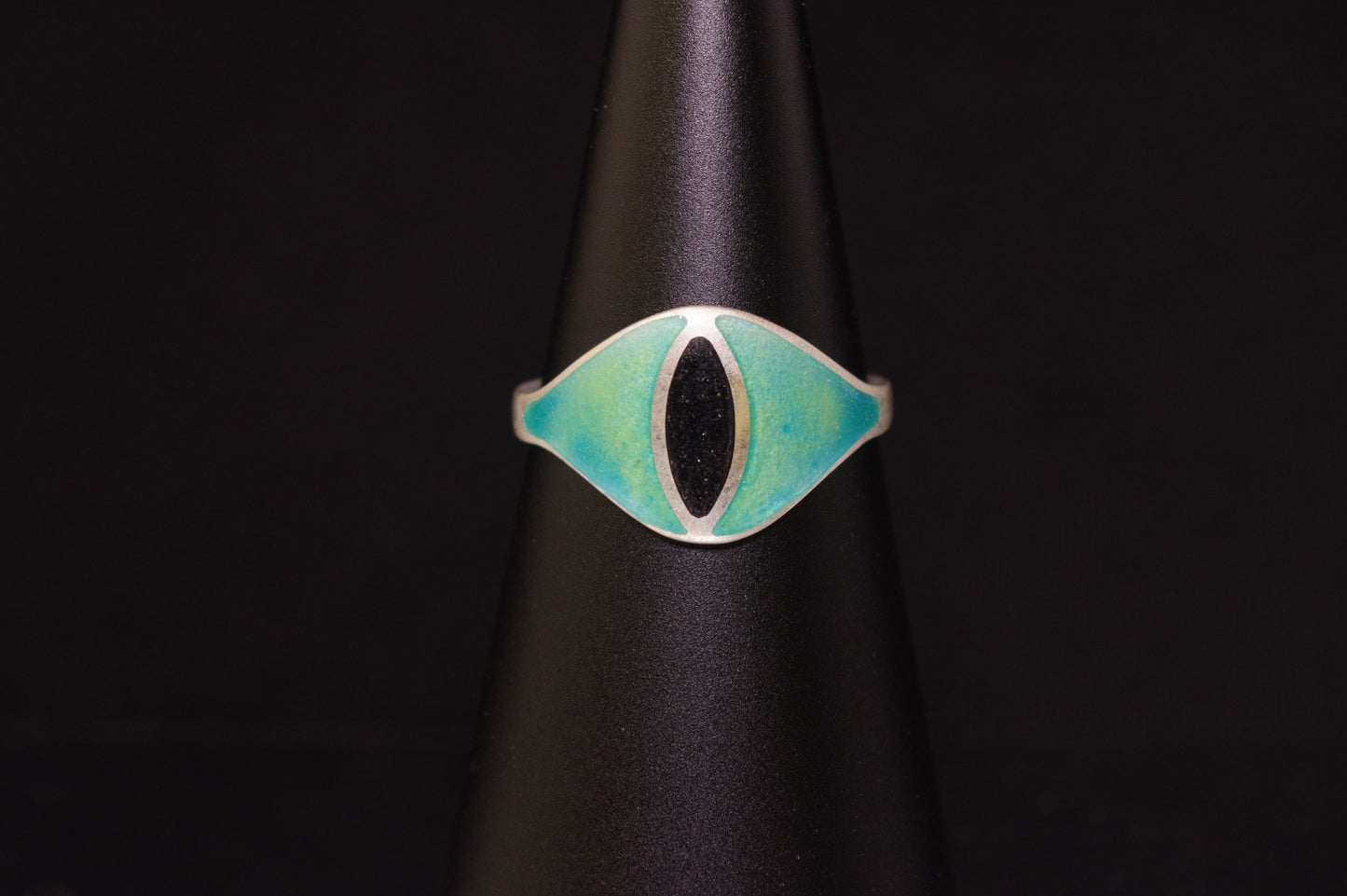 Opaline Enamel Cat Eye Ring