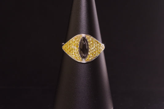 Yellow Diamond and Black Star Diopside Cat Eye Ring